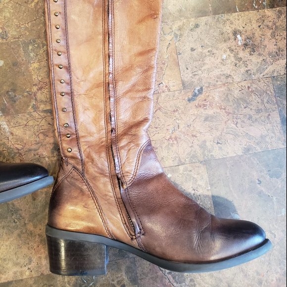 Vince Camuto Riding Boots.  Sz7 - Picture 4 of 7